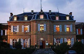 Chateau De Larroque Gimont Bagian luar foto