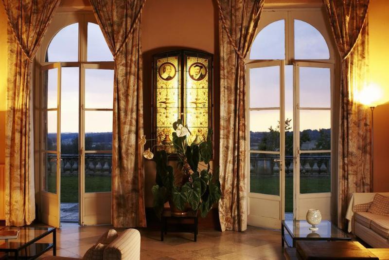 Chateau De Larroque Gimont Bagian luar foto