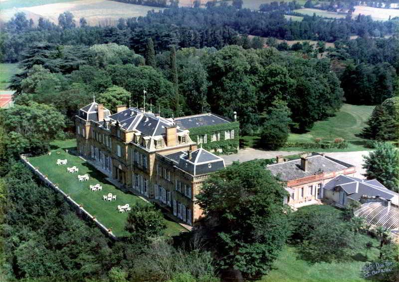 Chateau De Larroque Gimont Bagian luar foto